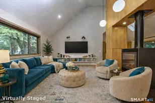 40 Morning Glory Terrace, Stratford, CT 06614 - Photo 10