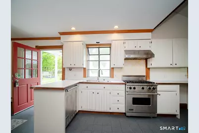 388 Amity Road, Woodbridge, CT 06525 - Photo 10