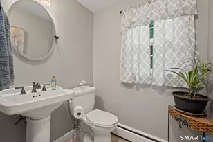 519 Brewster Rd, Bristol, CT 06010 - Photo 14