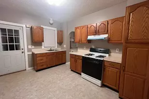 85 Ellis St, New Britain, CT 06051 - Photo 4