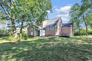 86 Vanguard St, Bridgeport, CT 06606 - Photo 2