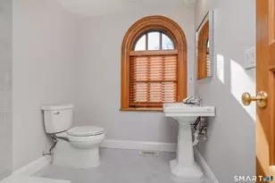 12 Runkenhage Rd, Darien, CT 06820 - Photo 32