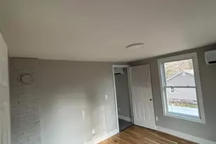 968 Oak St, East Hartford, CT 06118 - Photo 6