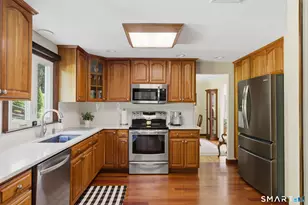 48 Highview Dr, Rocky Hill, CT 06067 - Photo 12