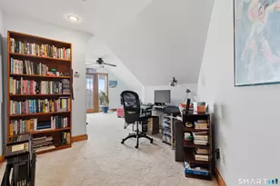 25 Brocketts Point Rd, Branford, CT 06405 - Photo 26