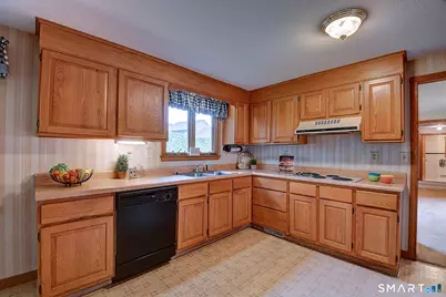80 Grist Mill Road, Wethersfield, CT 06109 - Photo 20