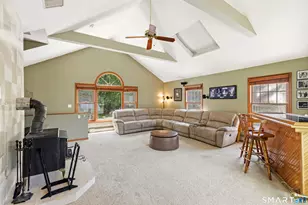 149 Club Rd, Stamford, CT 06905 - Photo 10