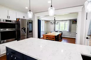 585 Burnham St, East Hartford, CT 06108 - Photo 8
