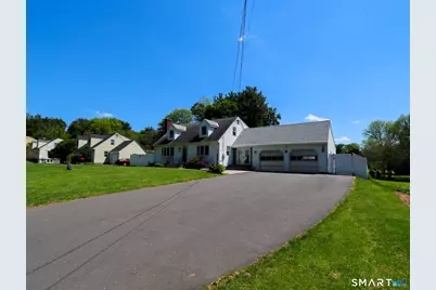585 Burnham Street, East Hartford, CT 06108 - Photo 2