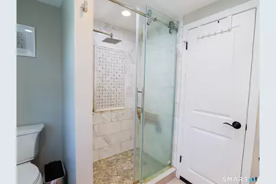 585 Burnham Street, East Hartford, CT 06108 - Photo 24