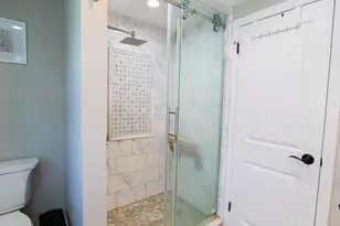 585 Burnham St, East Hartford, CT 06108 - Photo 24