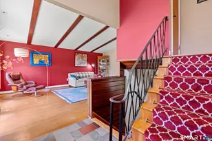 107 Round Hill Rd, Wethersfield, CT 06109 - Photo 6
