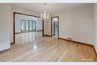 49 Old Farms Road, Glastonbury, CT 06073 - Photo 14