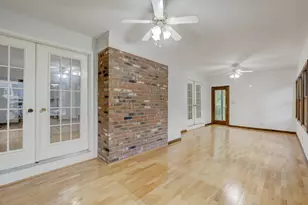 49 Old Farms Rd, Glastonbury, CT 06073 - Photo 18
