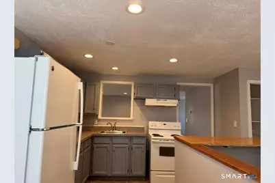 15 Rose Street #3, Stamford, CT 06906 - Photo 4