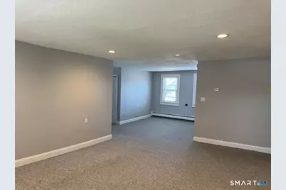 15 Rose Street #3, Stamford, CT 06906 - Photo 2