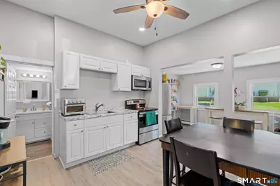 121 East Barber Street, Windsor, CT 06095 - Photo 10