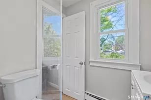 121 E Barber St, Windsor, CT 06095 - Photo 26