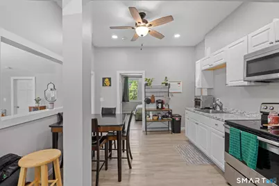 121 East Barber Street, Windsor, CT 06095 - Photo 6