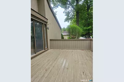 522 Iroquois Lane #B, Stratford, CT 06614 - Photo 2