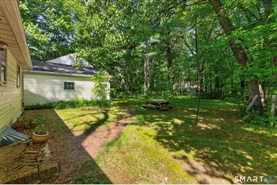 44 Lawrence Avenue, Avon, CT 06001 - Photo 32