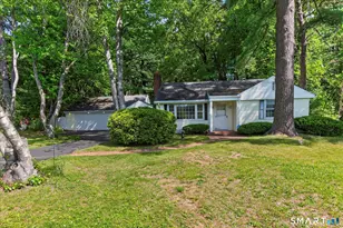 44 Lawrence Ave, Avon, CT 06001 - Photo 2