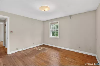 44 Lawrence Avenue, Avon, CT 06001 - Photo 24