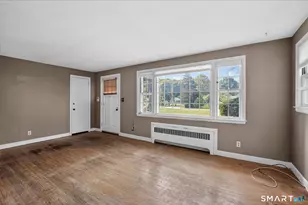 44 Lawrence Ave, Avon, CT 06001 - Photo 8