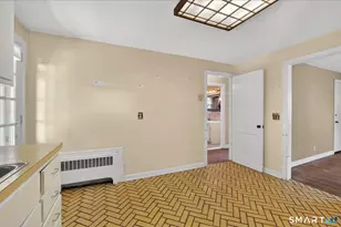 44 Lawrence Ave, Avon, CT 06001 - Photo 14
