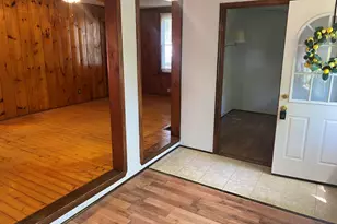 31 W Shore Dr, Enfield, CT 06082 - Photo 10