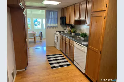 31 West Shore Drive, Enfield, CT 06082 - Photo 6