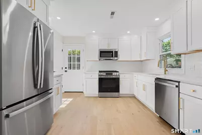 66 Northrop Road, West Haven, CT 06516 - Photo 2