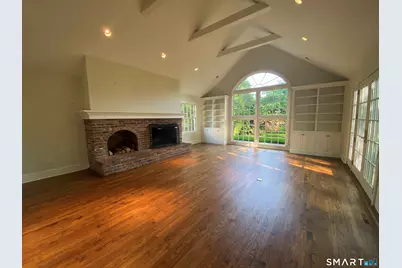 51 Hawthorne Road, New Canaan, CT 06840 - Photo 4