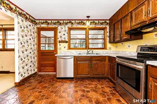 361 Calf Pen Ln, Milford, CT 06460 - Photo 16