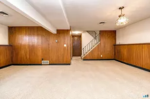 361 Calf Pen Ln, Milford, CT 06460 - Photo 30