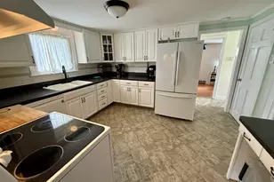 20 Flower St, Wethersfield, CT 06109 - Photo 14