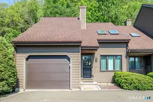 29 Twin Oaks, New Milford, CT 06776 - Photo 1