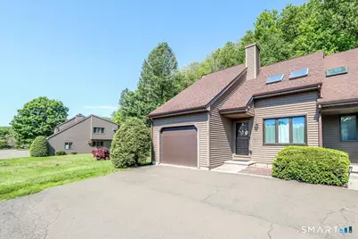 29 Twin Oaks #29, New Milford, CT 06776 - Photo 2