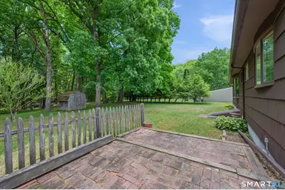 90 Monroe Street, East Hartford, CT 06118 - Photo 36