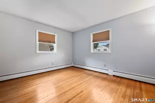 90 Monroe St, East Hartford, CT 06118 - Photo 20