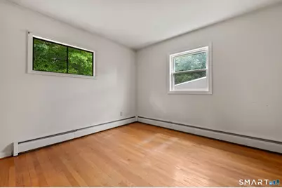 90 Monroe Street, East Hartford, CT 06118 - Photo 24