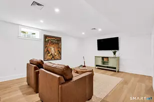 920 Old Post Rd, Fairfield, CT 06824 - Photo 28