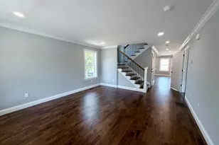 420 Greenwood St, Bridgeport, CT 06606 - Photo 14