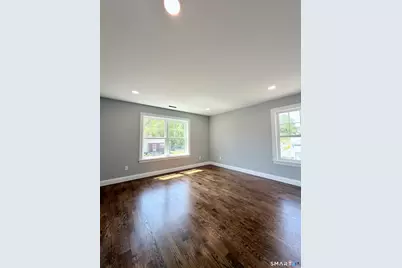 420 Greenwood Street, Bridgeport, CT 06606 - Photo 16