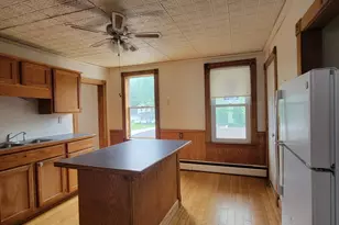 3 Pearl St, Plymouth, CT 06786 - Photo 2