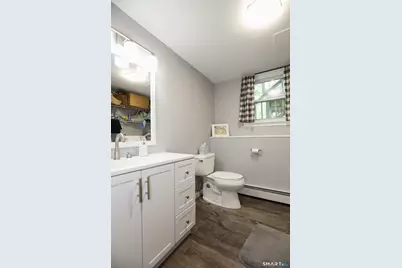 7 Jonathan Place, Bloomfield, CT 06002 - Photo 14