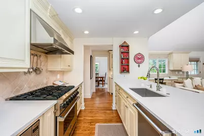 3 Rocaton Road, Darien, CT 06820 - Photo 12