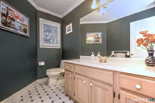 60 W Meadow Rd, Hamden, CT 06518 - Photo 16