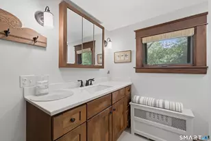 2 Quarry Rd, Simsbury, CT 06070 - Photo 26