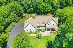10 Merrit Woods, Burlington, CT 06013 - Photo 2